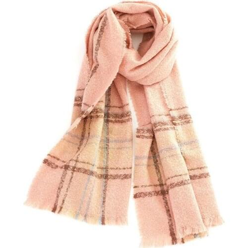 2020 autumn and winter fashion plaid scarf, temperament fringed ethnic scarf, 200cmX60cm, winter warm scarf ladies wholesale