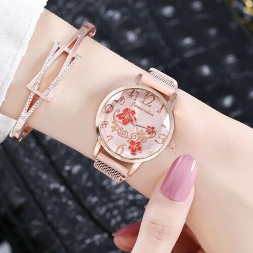 Fashion Vintage Flower Dial Women Watches Magnet Clasp Ladies Quartz Wrist Watch Zegarek Damski