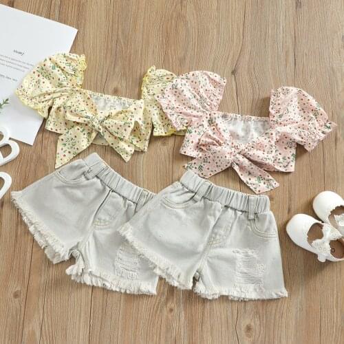 Summer Girls Sweet T-shirt and Shorts 2PCS Set Fashion Floral Knotted Tops and Ripped Denim Short Pants Outfit