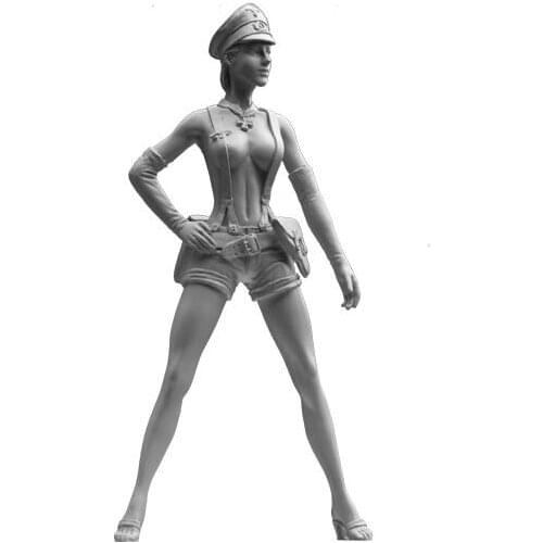New Unassembled 1/16 summer soldier woman ELSA 1/16 Resin Kit DIY Toys Unpainted resin model