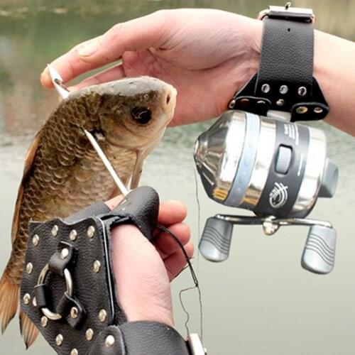 Outdoor Fishing Sports Fish Hunting DIY Slingshot Catapult Wristband Hand Guard Rubber Band Reel Sling Shot Bow Set