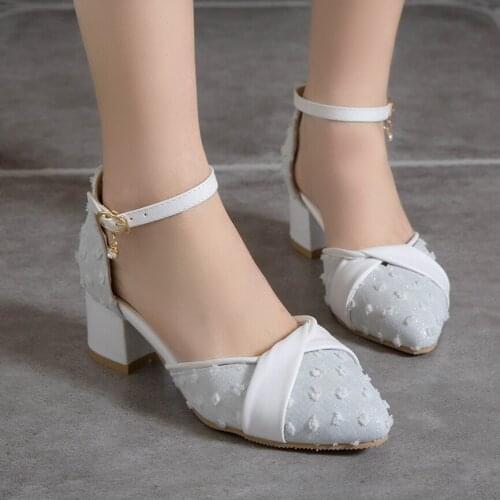 Girls High Point Toe Rhinestone Buckle Thick Heel 2021 New Pumps Ribbon Non-Woven Sweet And Cute Square Heel High Heels