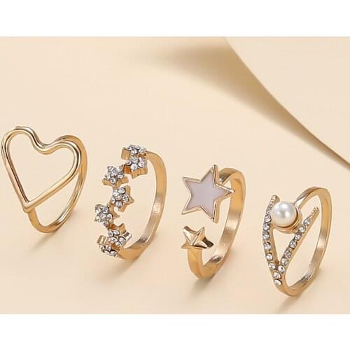 4 Pcs/set Vintage Women Various Stars Pearl Rings Set Heart Crystal 2021 Trend Party Ring for Women Finger Wedding Gift Jewelry