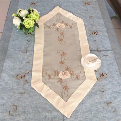 Pointed table flag Elegant Embroidery Table Runner Pastoral Fabric Tea tablecloth, Luxury Table mat table Cover for decoration