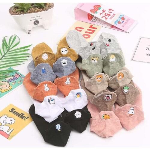 Embroidery Animal Cute Funny Socks Women Kawaii Unicorn Rainbow Rabbit Pug Panda Design Crew Socks Handmade Calcetines Mujer