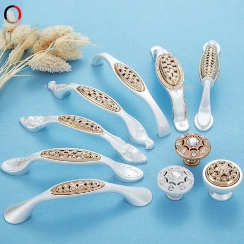 Flower Wardrobe Dresser Hardwares Zinc Alloy Crystal Cupboard Drawer Handle European Fashion Cabinet Kitchen Pull White Golden