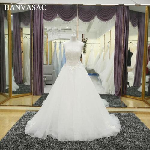 BANVASAC 2017 New Elegant Embroidery Strapless Wedding Dresses Crystals Sleeveless Satin Court Train Lace Bridal Ball Gowns