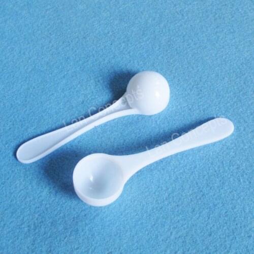 2.5gram / 5ML Plastic Scoop 2.5g PP Measuring Spoon for medical milk powder Liquid -white 200pcs/lot Free shipping