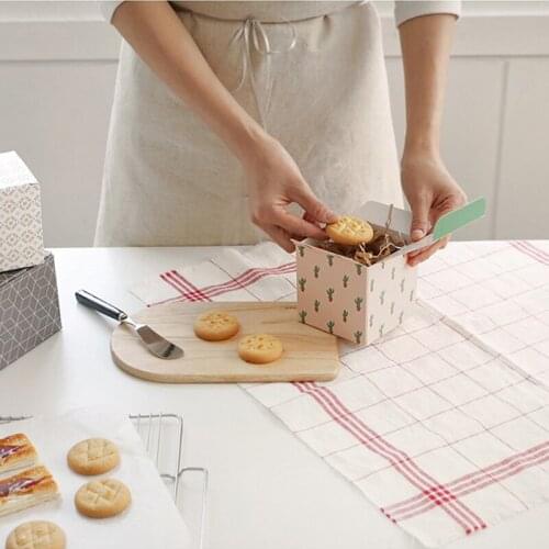 10Pcs/Set Cactus Paper Candy Box Gift Box with Ribbons and Labels Wedding Christmas Birthday Party Favor Packaging Bag Supplies