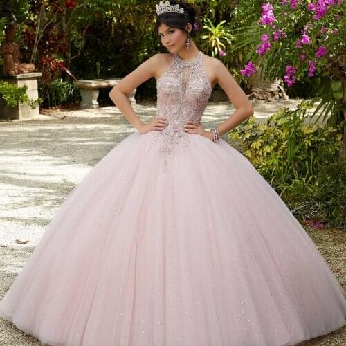 Light Pink Quinceanera Dresses 2021 Sweet 16 Ball Gown Halter Lace Beads Sequins Backless Princess Party Vestidos De 15 Años