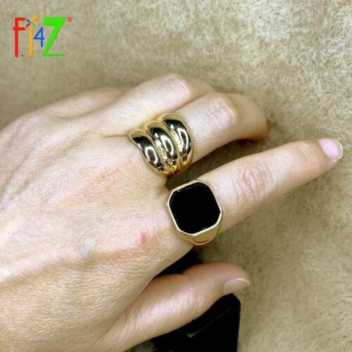 F.J4Z 2021 Geometric Finger Rings Womens Fashion Gold Alloy Acrylic Shell Top Lady Rings Jewelry Gifts Party Accessories