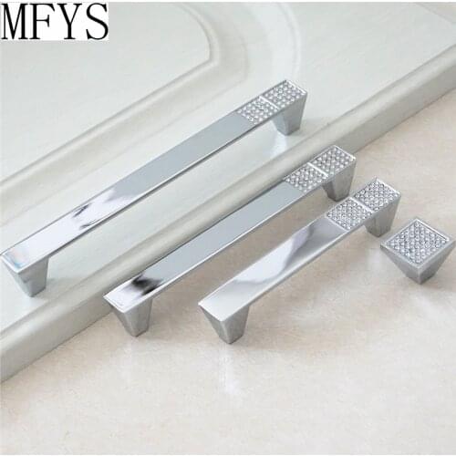 Chic Crystal Kitchen Cabinet Handle Knob Glass Drawer Pulls Handles Knobs Furniture Handle Cupboard Bathroom Furniture Hardware