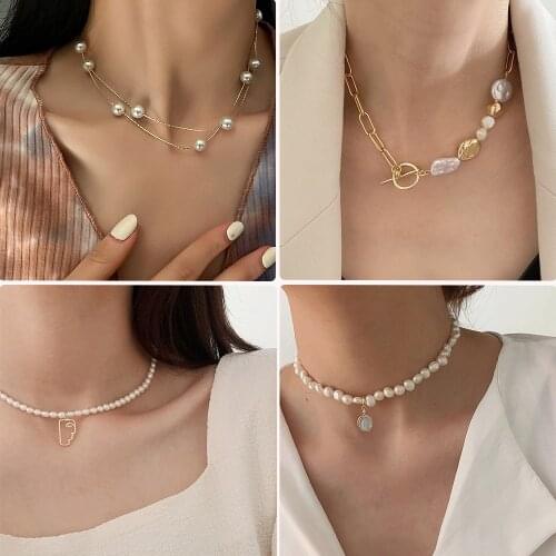 Fashion Korean Pearl Collar Necklace for Women Retro Irregular Imitation Pearl Clavicle Necklace Womens Wedding Jewelry Gifts