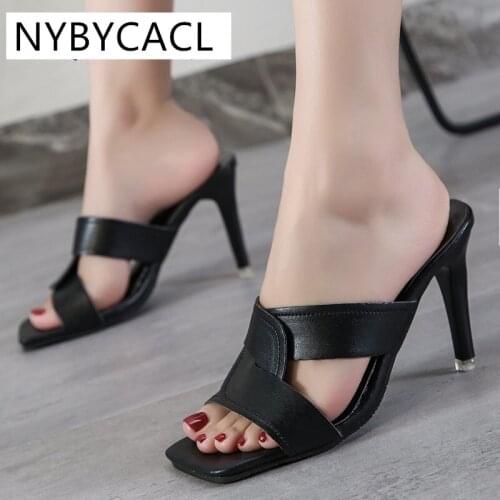 NYBYCACL Women's Shoes With A Strap