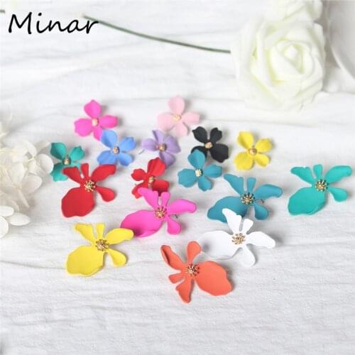 Cute Painted Flower Stud Earrings For Women Girl Korean Colorful Petal Flower Earrings Fashion Woman Jewelry Summer Accessories