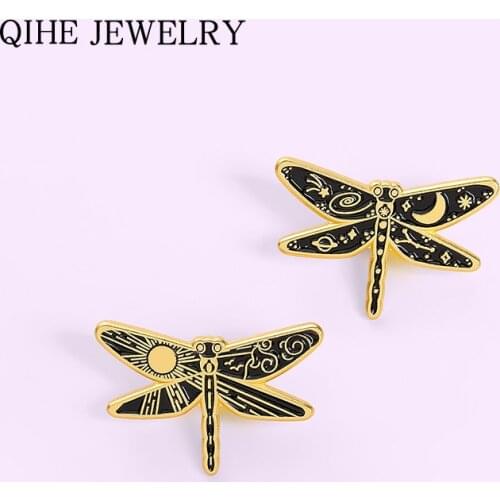 Dragonfly Enamel Pins Sun Moon Insect Brooches Backpacks Clothes Lapel Pin Cute Metal Badge Jewelry Gift for Friends Wholesale
