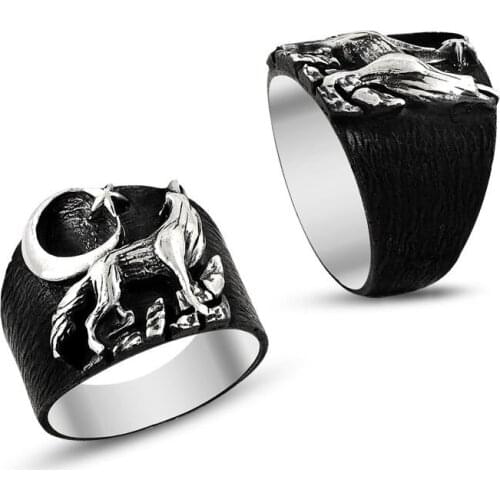 925 sterling Silver Oxidized Gray Wolf Model Ring