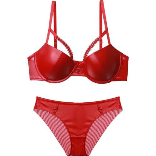 Fashion Red Leather Bra And Panties Set Female Sexy Lingerie Thick Cup Underwire Push Up Bras Women Underwear Sets Black B C D