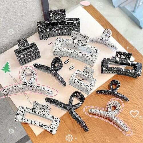 The new ink black white hair clip shark clip girl back head catch clip hairpin Korean version of cross hair clip hairaccessories