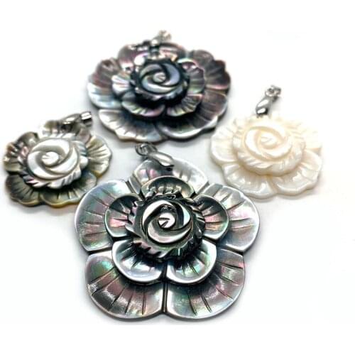 Plant-shaped Natural Shell Pendant Flower-shaped Mother-of-pearl DIY Exquisite Necklace Exquisite Jewelry High-end Atmosphere