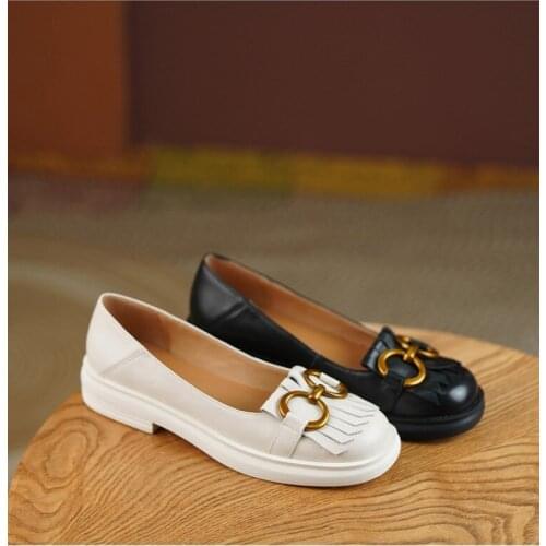 2021 New Retro Flat Shoes Chain Fringe Tassel Mary Women Shoes Autumn Comfortable Sole Nude Shoes Ladies