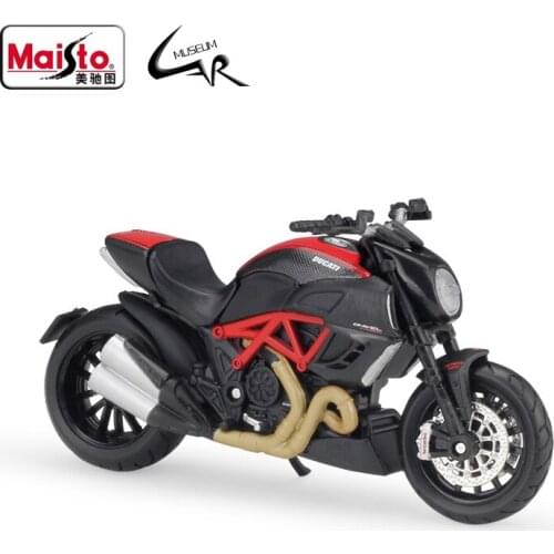 Maisto 1:18 Ducati Diavel Carbon Model Car Simulation Alloy Motorcycle Metal Toy Car Childrens Toy Gift Collection