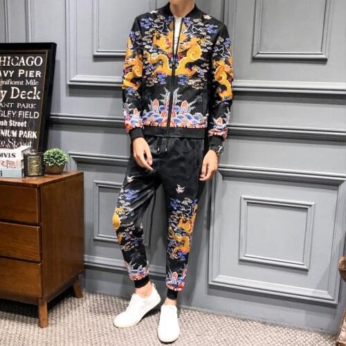 Casual Plus 5xl Sweat Suits Men Luxury Gold Dargon Print Tracksuit 2pcs Erkek Giyim 2020 Ropa Hombre Conjunto Moletom Masculino