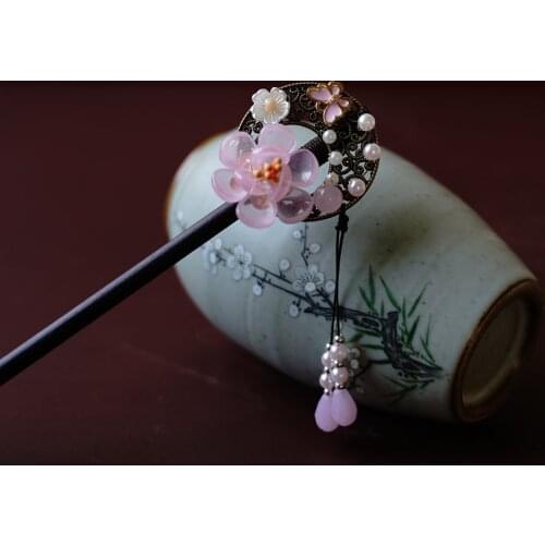 2021New Butterfly Twins Flower Hairpin Popular Classical Hands woven Hair Bun Hair Headdress womens wooden Ethnic Hair Accessori