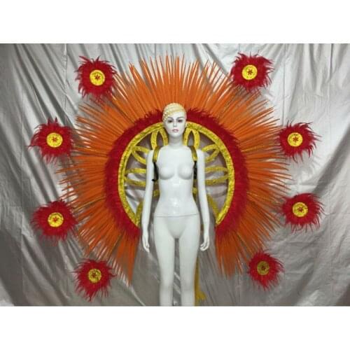 Lo spettacolo di danza copricapo di piume di accessori di abbigliamento La FESTA La Maschera IL Festival