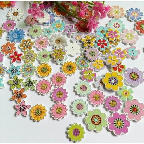 120pcs Wood Sewing Button Scrapbooking At Random Two Holes Flowers Pattern DIY Clothing Decorative Accessories