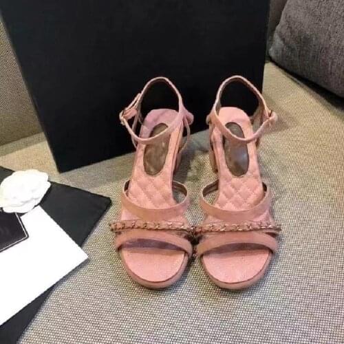 Genuine Leather Sandals Women Chain Decor New Summer Design Sqaure Mid Heels Shoes Ladies Shoes Luxury Brand Chic New Woman Shoe