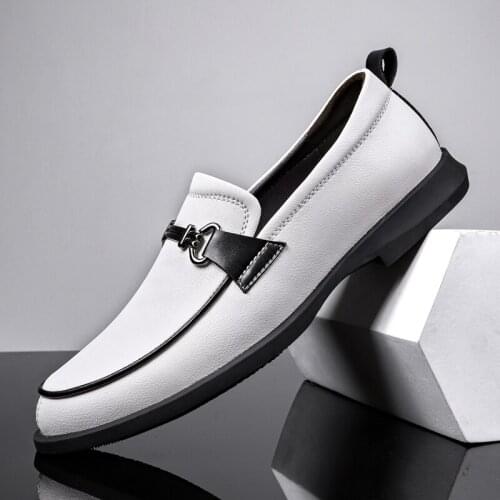 Genuine Leather Men Casual Shoes Business Soft Sneakers Men Loafers Moccasins Breathable Slip on Driving White Shoes Male Flats
