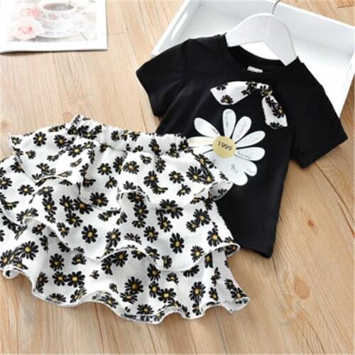2021 Girls Clothing Set Daisy Pattern Short Sleeve Round Neck T-shirt Ruffle Skirt Two-piece Suit for Vacation Holiday Party