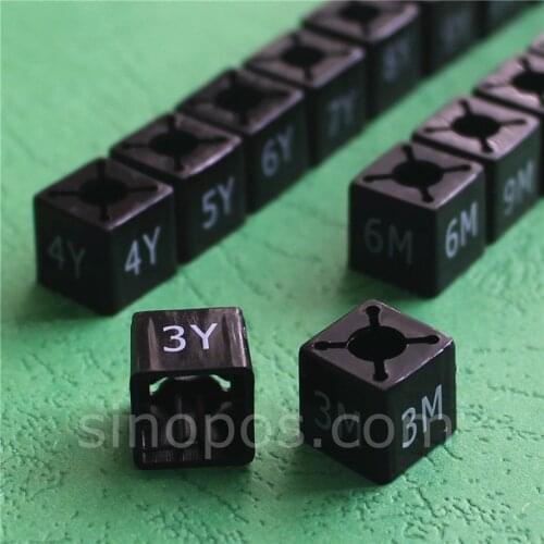 Children' Hanger Cube Sizers, infant baby kid child clothes size marker sizer snap on clip tube month age plastic tags labels