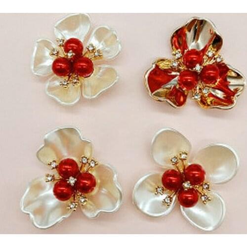 10Pcs/Lot 35mm*38mm Alloy Rhinestone Buttons Shell Pearl Flower Heart Jewelry Accessories Bride Bouquet Flower DIY Bag HairMater