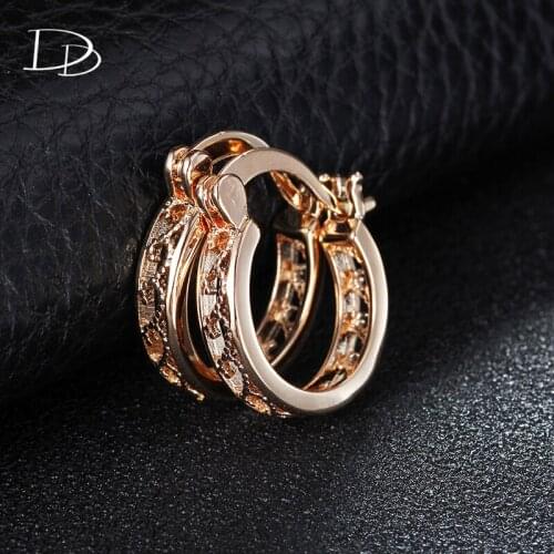 Hollow design hoop earrings for women rose gold color earrings made with austrian crystal boucle d'oreille femme DDe029