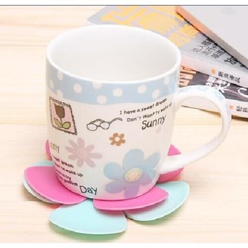 1pc Petal Design Coaster Silicone Anti-slip Cup Pad Table Decor Accessories Coffee Cup Mat Tableware Placemats Random Color