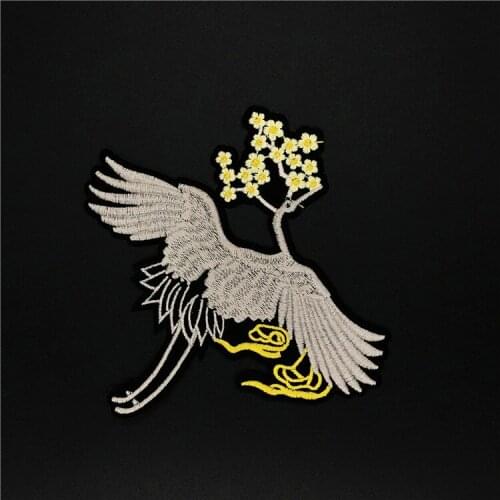 1Piece Retro Crane Embroidery Cloth Non-woven Adhesive Ironing DIY Decoration Stickers 15.5cm*15.5cm