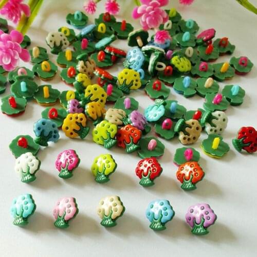 100PCS/lot Cute Mix Colors Cartoon Trees plastic cartoon buttons 1 hole Sewing children Buttons