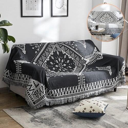 Geometry Sofa Throw Blanket Simple Carpet Tapestry Black White Side Sofa Towel Mat Knitted Throw Blankets Bedspread Home Textile