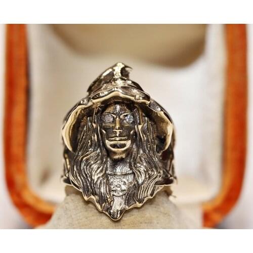 Victorian Style 14k Gold New Made Natural Diamond Decorated Pretty Witch Lady Decorated Ring