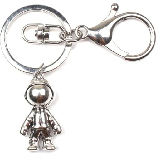 Fashion Metal Astronaut Keyring Man Woman Spaceman Keychain Couples Boyfriend Jewelry Gifts Key Chain Charm Bag Car Accessories