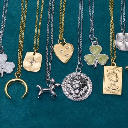 Various Fashion Women Metal Jewelry Lion Tag Balloon Dog Heart Clover Elizabeth Horn Crescent Pendant 45cm Chain Necklace Gift