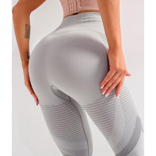 Women Seamless Yoga Pants Gym High Waist Tights Leggings Stretchy Fitness Clothing Breathable Running Pants Sportswear YP015