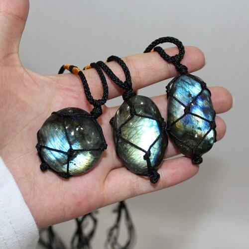 Natural Crystal Labradorite Net Bag Pendant Moonstone Necklace Handmade Blue Light Hot Sale