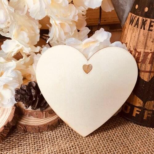 50pcs Heart Wooden Gift Tags Embellishments Laser Cut Wood Hanging Ornament Rustic Party Wedding Decoration Heart Hole Hang Tag