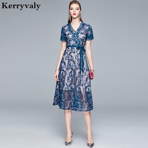 Elegant Retro Peacock Blue Embroidered Summer Dress Jurken Zomer 2021 Fashion V-neck Slim Midi Party Dress Robe Pull K6656