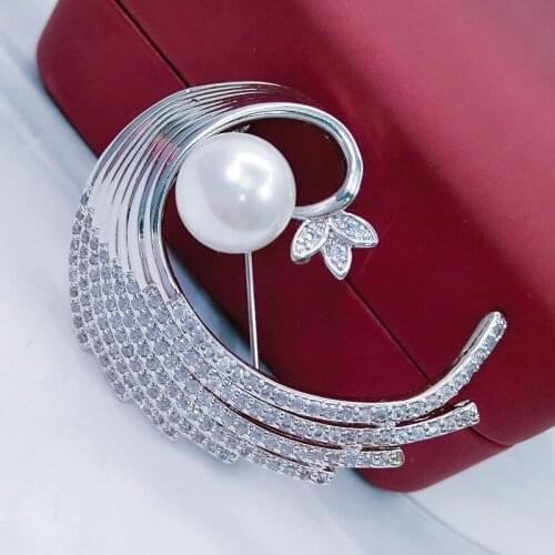 Simulated Pearl Brooch Pin For Women Lapel Brooch Joias Do Brasil Vintage Brooch Pins Female Brand Zircon Jewelry Christmas Gift