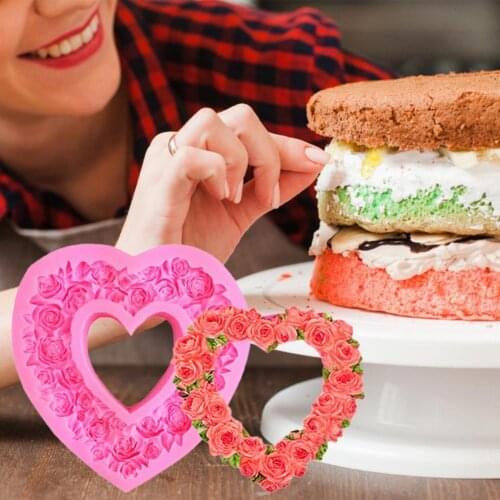 Silicone Rose Wreath Cake Mold Romantic Heart Shape Non-sticky Silicone Chocolate Mold Cake Decorating Tool Kitchen Baking Mold