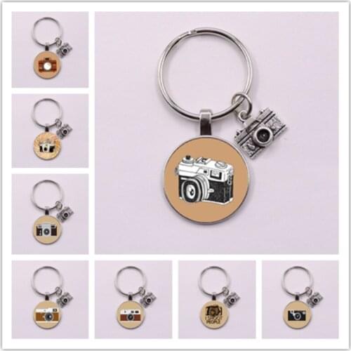 New Retro Camera Glass Convex Round Keyring Fashion Model Pendant Keychain Cute Pattern Souvenir Charm Bag Men Women Gift